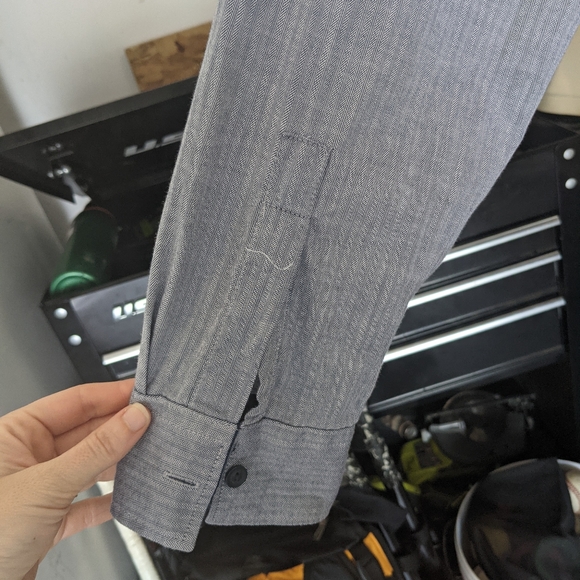 Gap Button Down Shirt - Picture 7 of 9